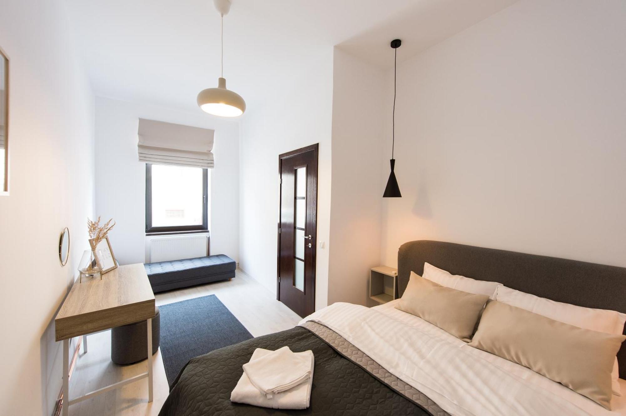 Charming Old Town Flat With Mountain View Leilighet Braşov Eksteriør bilde