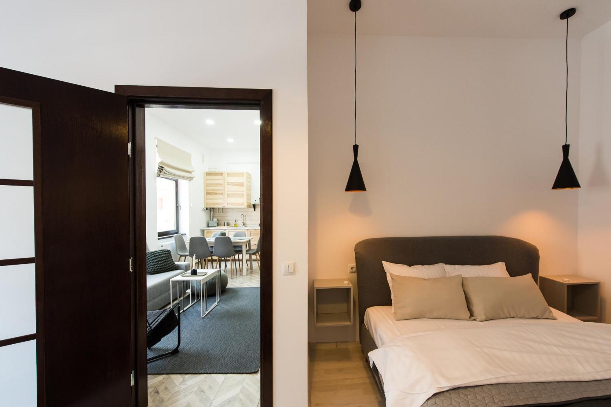 Charming Old Town Flat With Mountain View Leilighet Braşov Eksteriør bilde