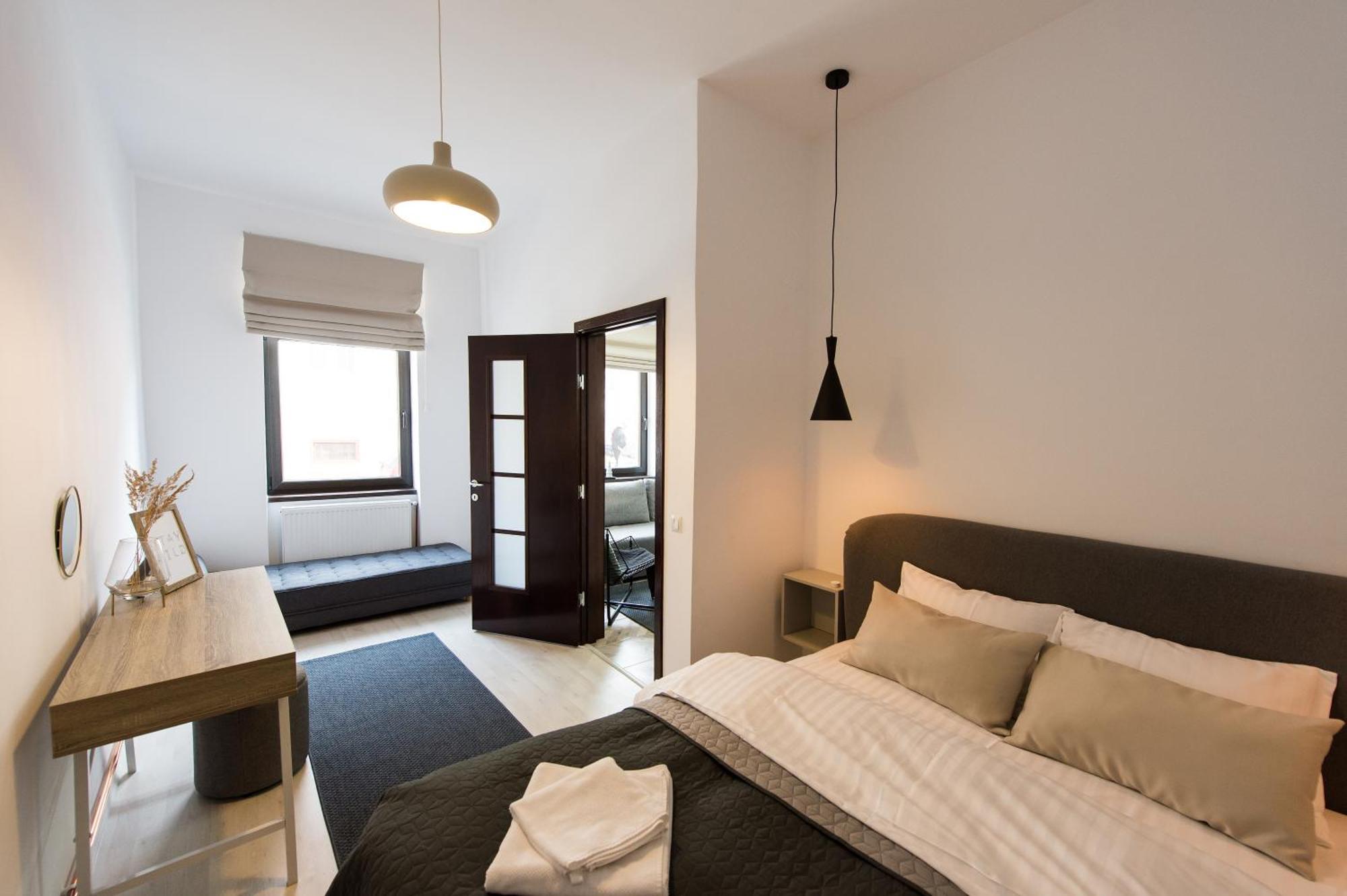 Charming Old Town Flat With Mountain View Leilighet Braşov Eksteriør bilde
